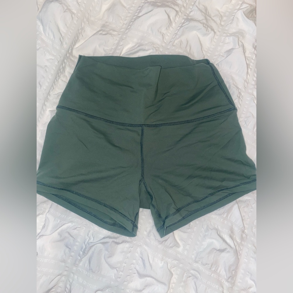 Born primitive green biker shorts